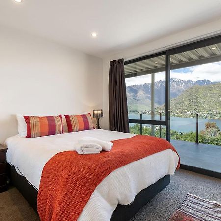 Okataina - Means Place Of Laughter, Luxury Retreat Villa Queenstown Exteriör bild