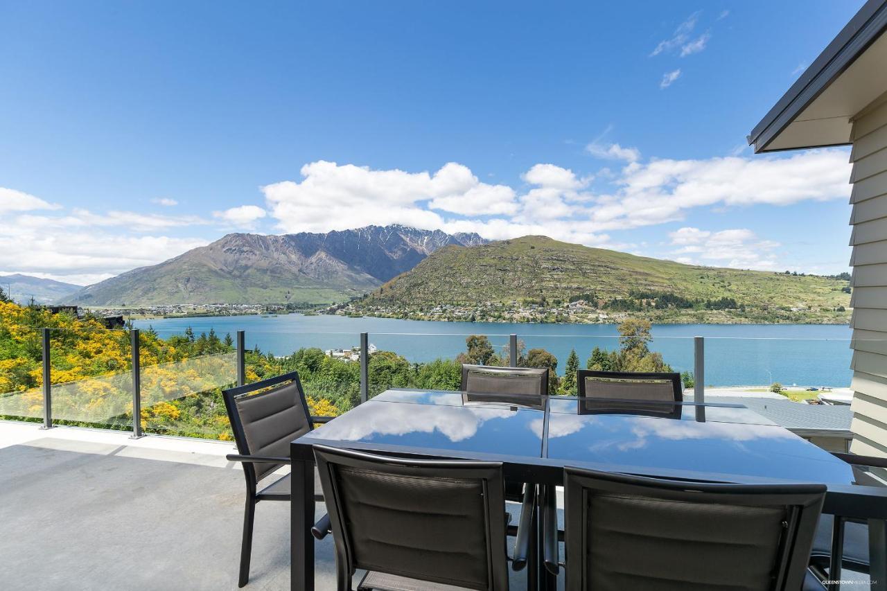 Okataina - Means Place Of Laughter, Luxury Retreat Villa Queenstown Exteriör bild
