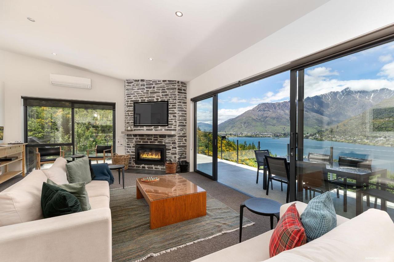 Okataina - Means Place Of Laughter, Luxury Retreat Villa Queenstown Exteriör bild